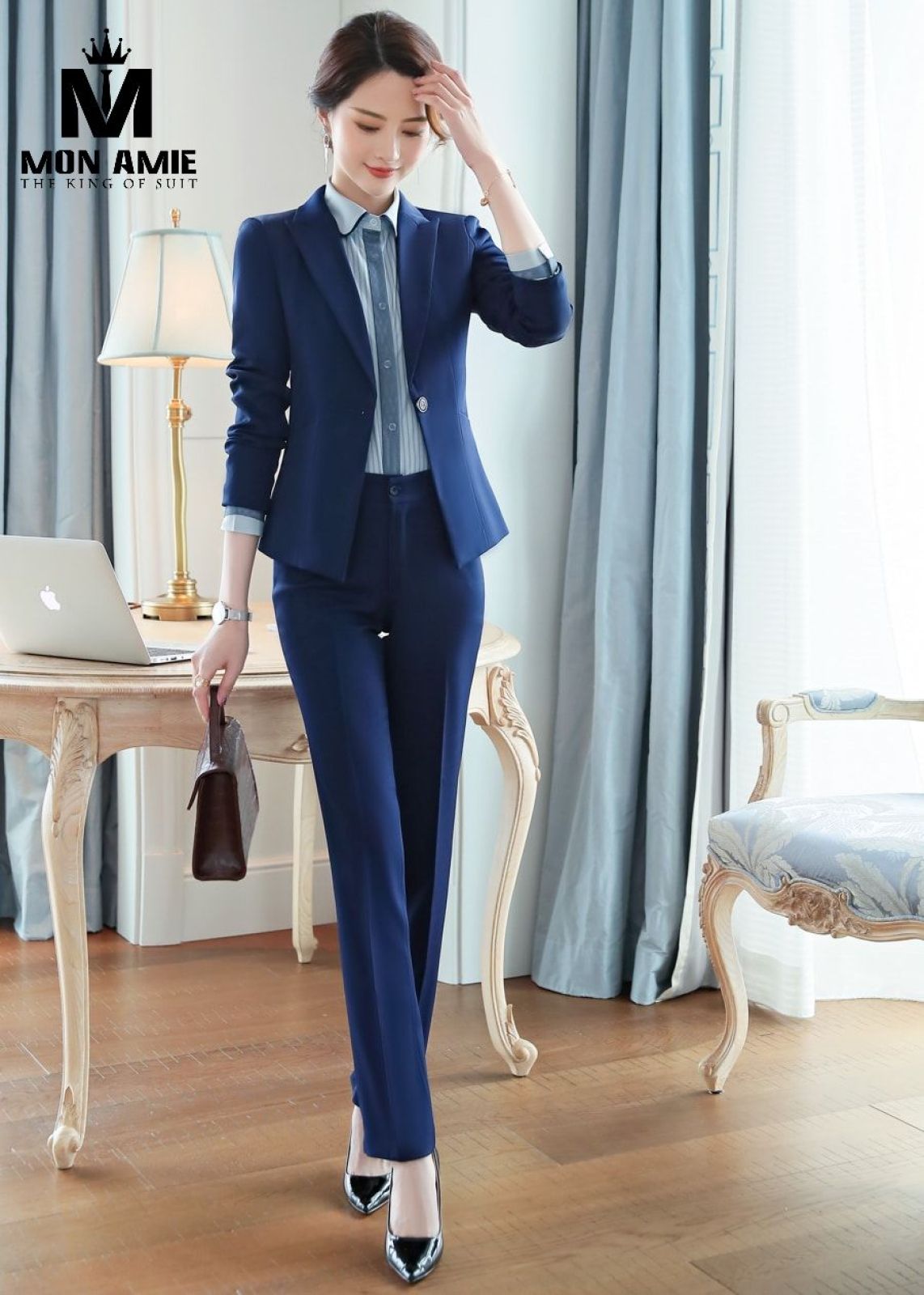 Navy Business Peak Lapels Suit With Trousers 